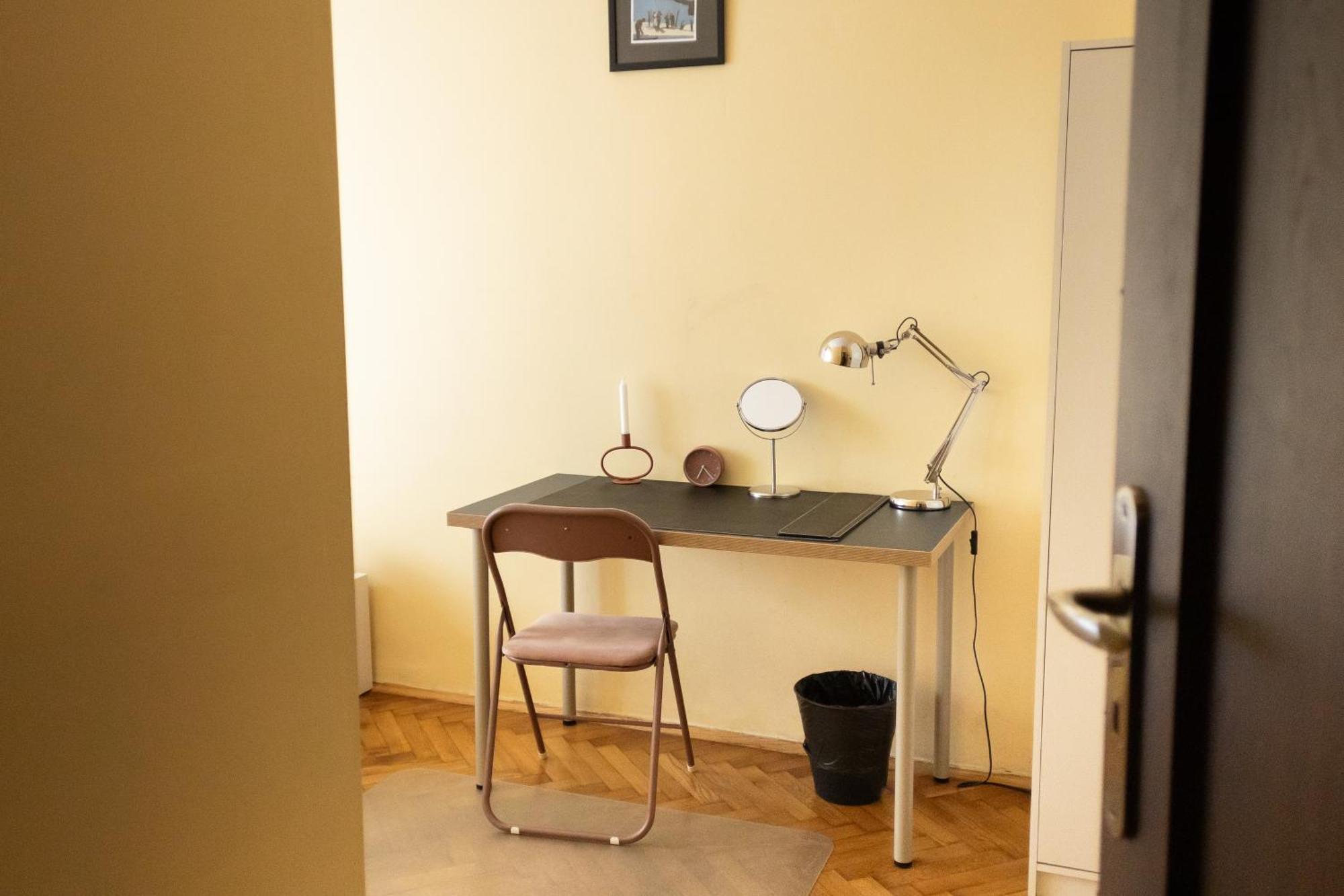 Homely 4 Bedroom Apartment - Old Town - By Upstairs Krakow Exterior photo